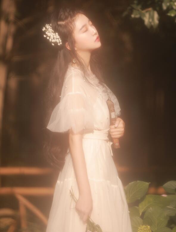 名女躁b久久天天躁